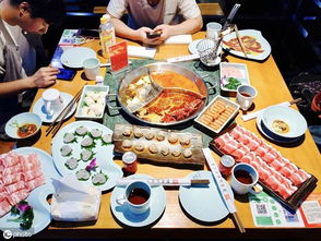 排隊擠破門 嘉峪關蜀韻蜀味火鍋店瘋狂周年慶,豪禮享不停